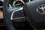 Toyota Highlander Hybrid Platinum AWD 2019 года